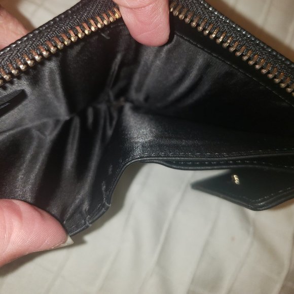 GUESS zip around, small wallet - Picture 6 of 6